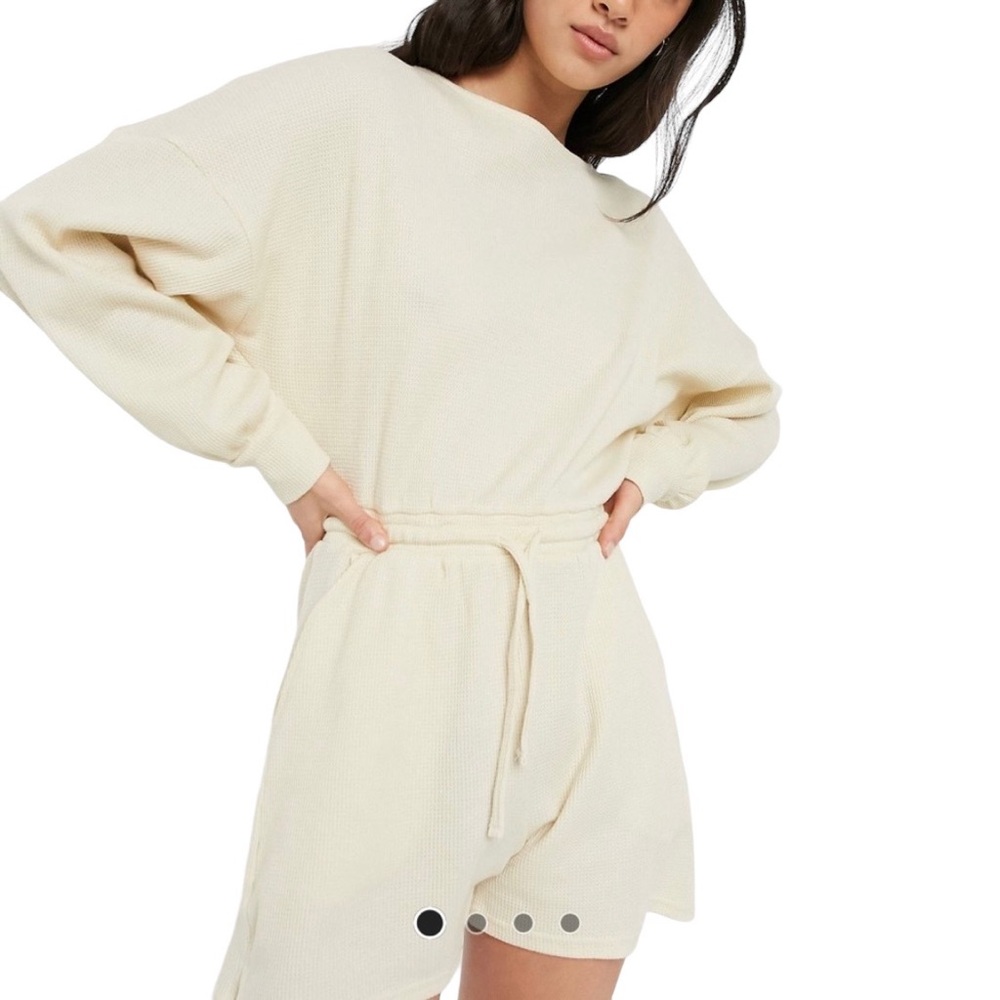 ASOS Long Sleeve Waffle Knit Romper Shorts Size 6